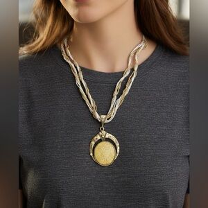 Elegant Gold and Cream Pendant Necklace